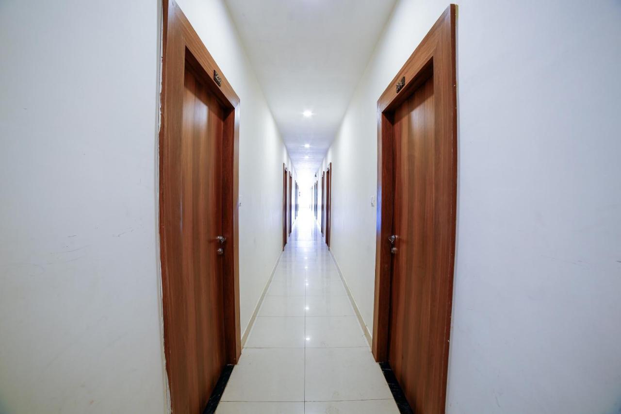 Oyo 35769 Hotel Rishabh Jhānsi Εξωτερικό φωτογραφία
